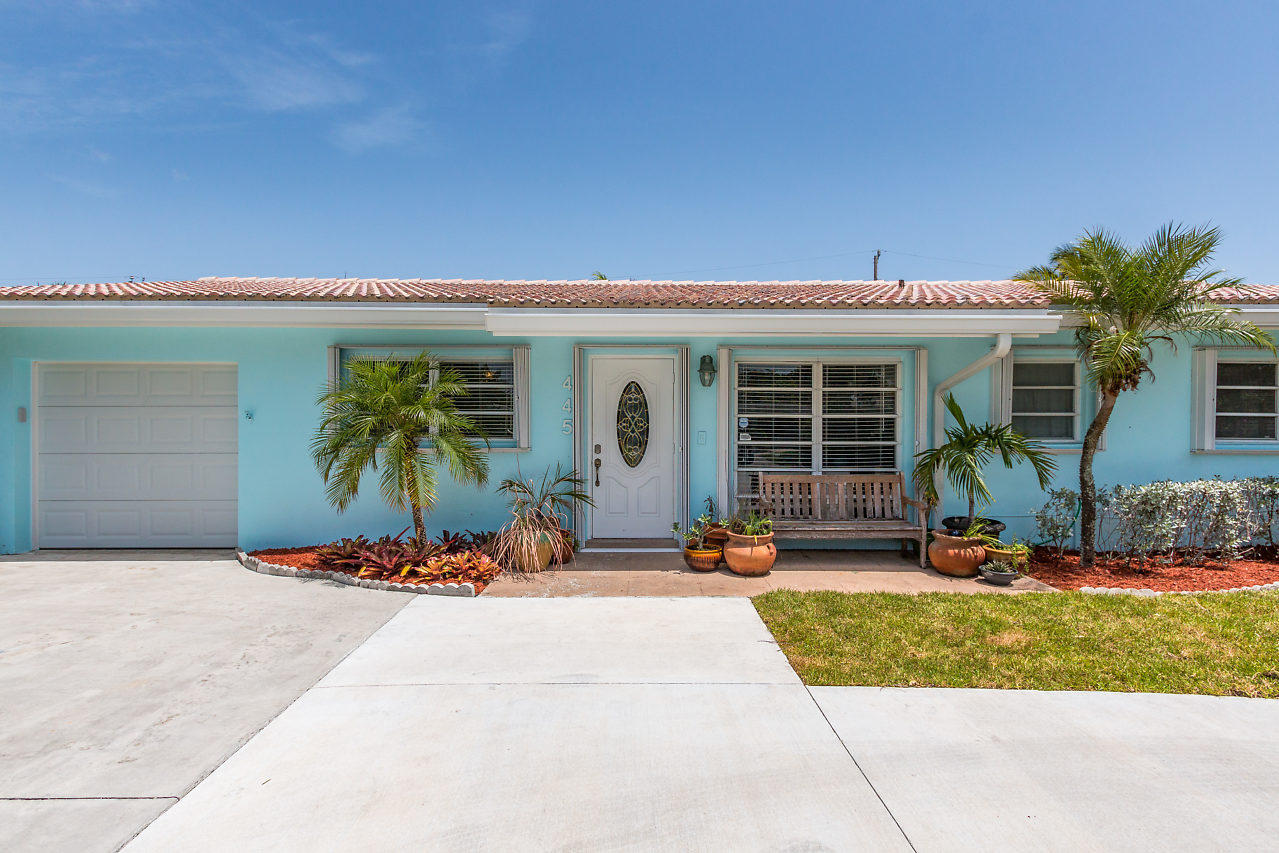 445 Northeast 37th Street Boca Raton, FL 33431 - Photo 4 of 28 Front