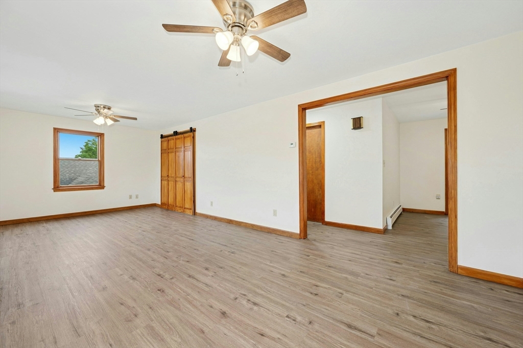 45 Dillon Street Worcester, MA 01604 - Photo 5 of 33