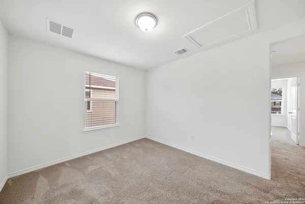 $1,800 | 15321 Sherwin Oak, San Antonio, TX 78253