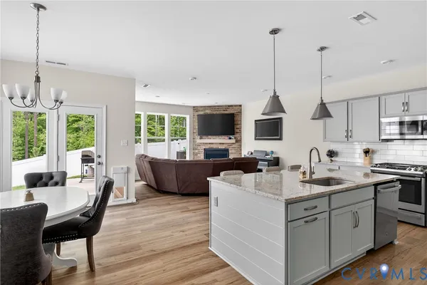$425,000 | 3700 Irby Pond Drive, Midlothian, VA 23112