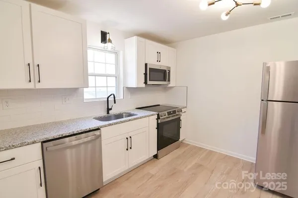 $1,295 | 518 Denver Street, Kannapolis, NC 28083