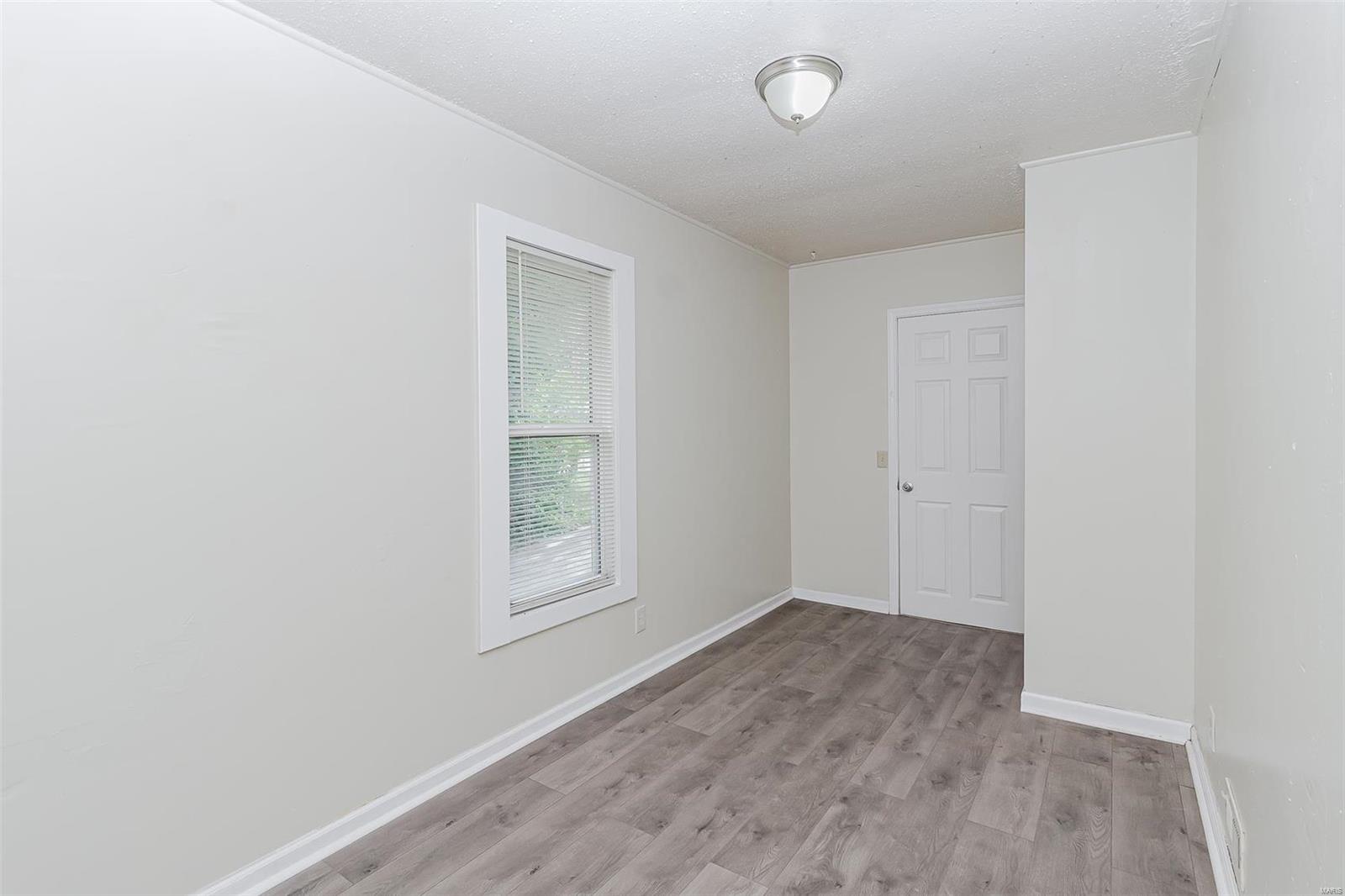 3312 Edmundson Road St. Louis, MO 63114 - Photo 11 of 23 Gallery Image 11