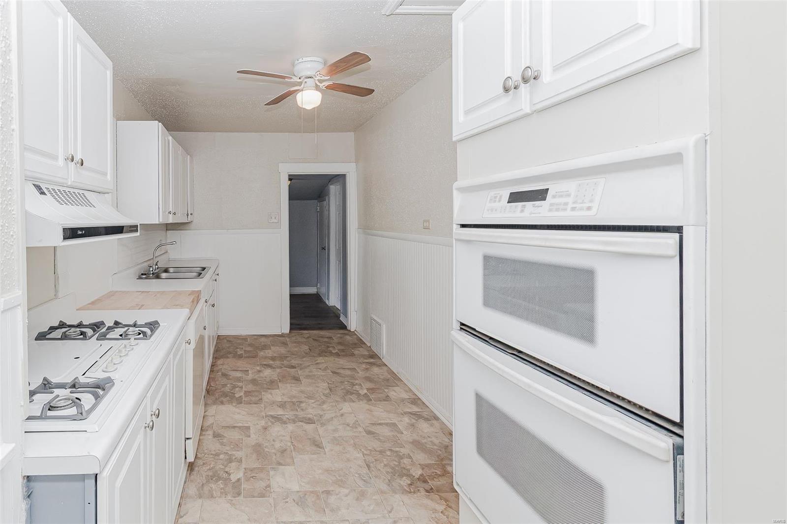 3312 Edmundson Road St. Louis, MO 63114 - Photo 9 of 23 Gallery Image 9