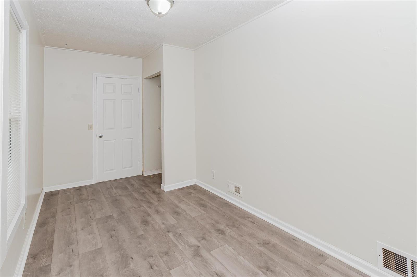 3312 Edmundson Road St. Louis, MO 63114 - Photo 10 of 23 Gallery Image 10