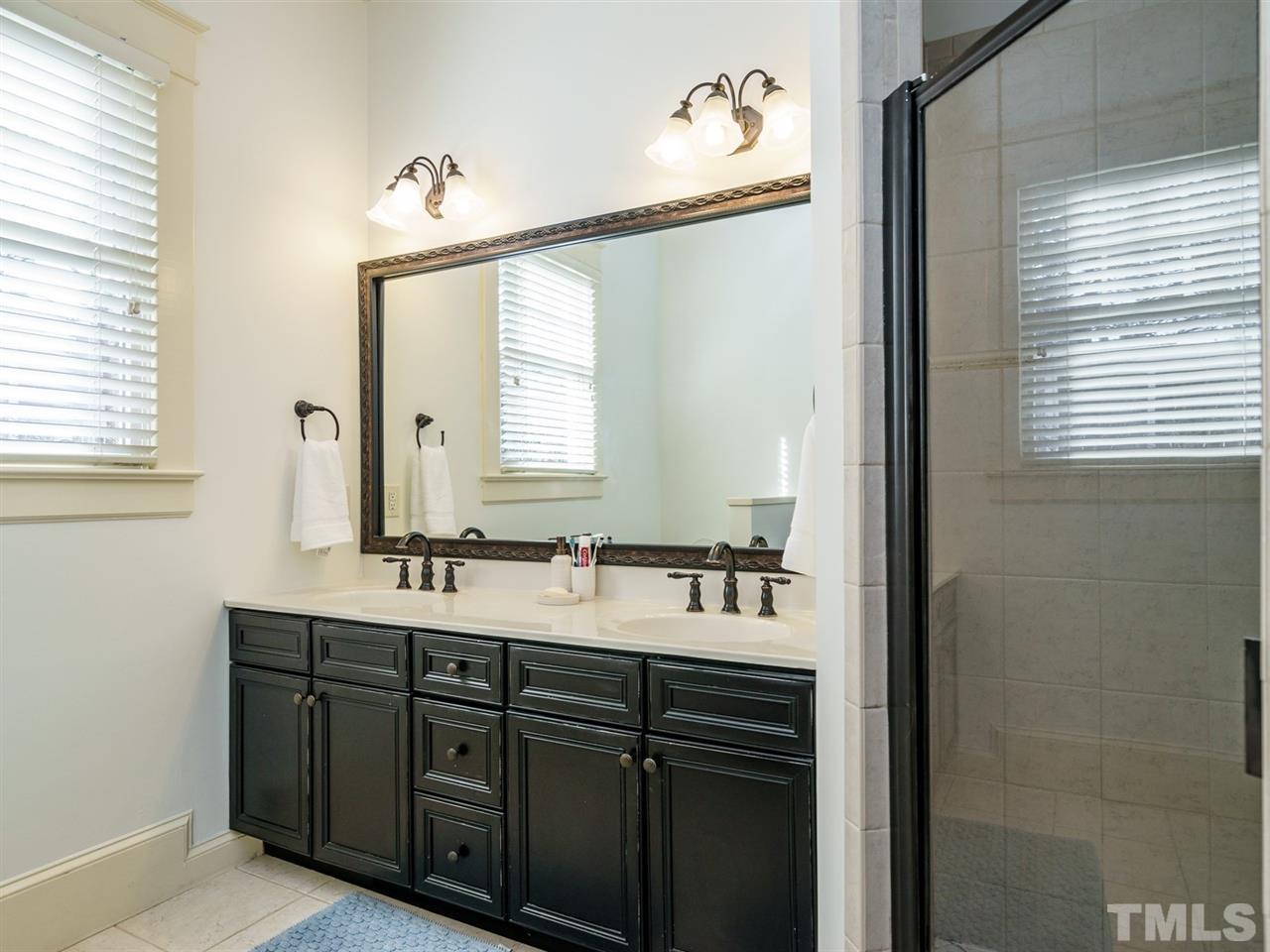 2211 The Circle Raleigh, NC 27608 - Photo 14 of 25