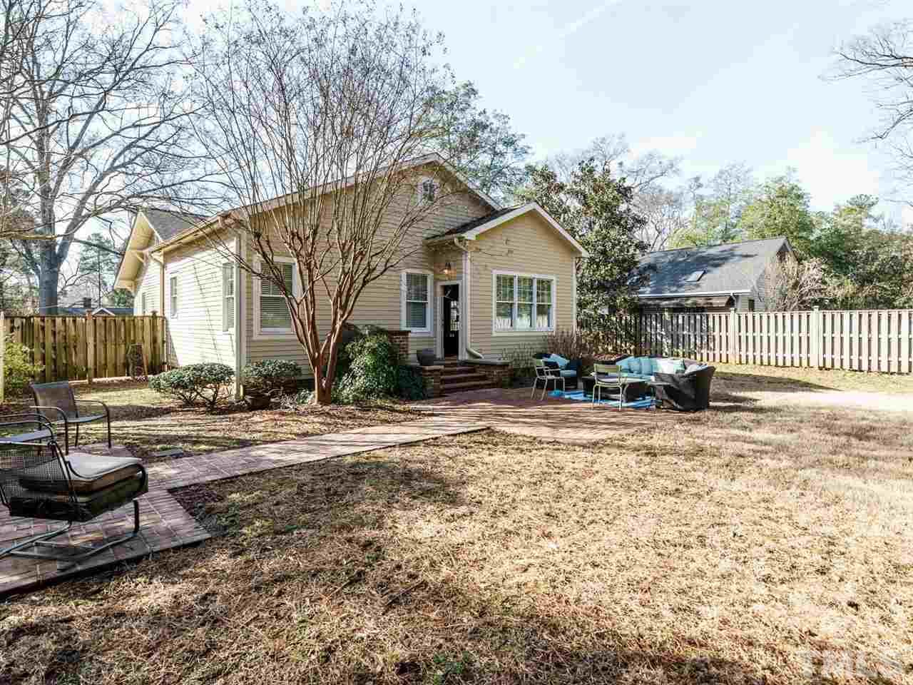 2211 The Circle Raleigh, NC 27608 - Photo 23 of 25