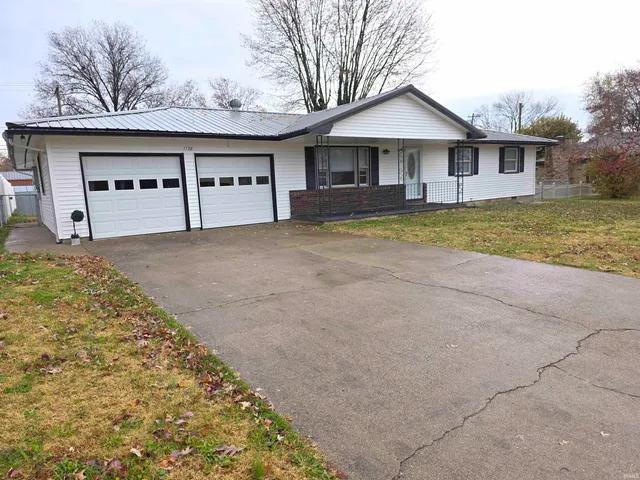 $245,000 | 1128 19th Street, Tell City, IN 47586