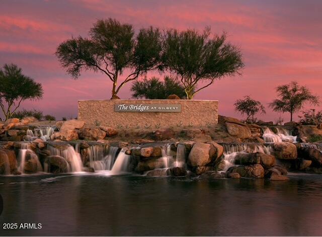 5123 South Mariposa Drive Gilbert, AZ 85298 - Photo 30 of 35 a view of a water with outside dining space