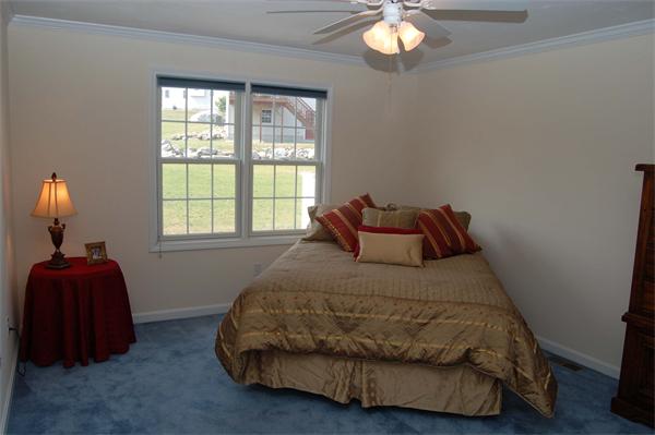 9 Fox Run Road, Unit 9 Blackstone, MA 01504 - Photo 10 of 21 Gallery Image 10
