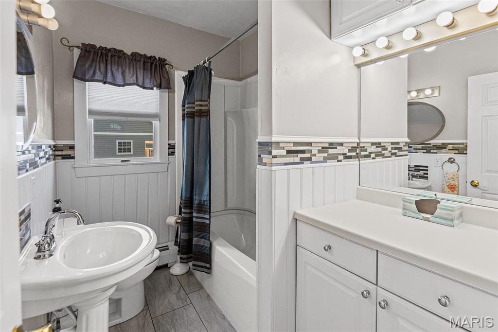 614 Olive Street Highland, IL 62249 - Photo 16 of 37