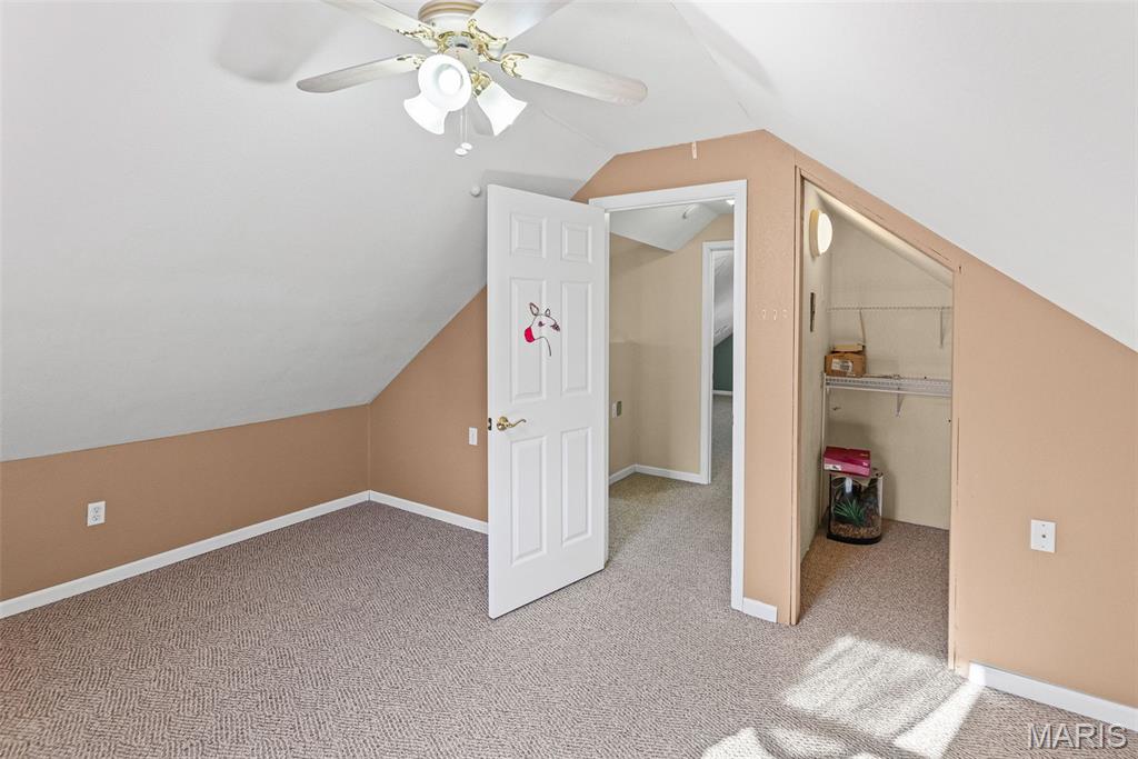 614 Olive Street Highland, IL 62249 - Photo 20 of 37