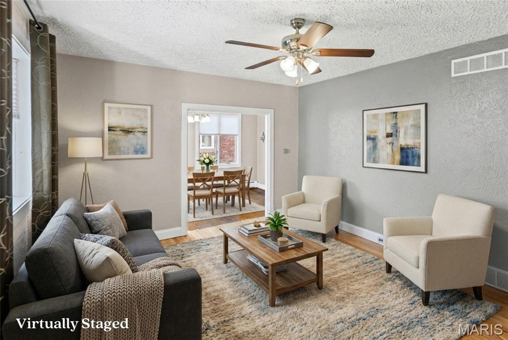 614 Olive Street Highland, IL 62249 - Photo 2 of 37