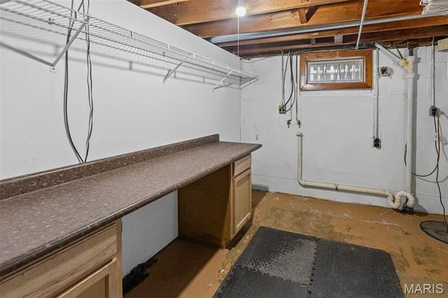 $235,000 | 614 Olive Street, Highland, IL 62249