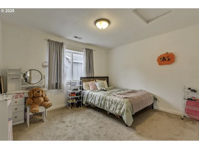 $469,000 | 35505 Iris Way, St. Helens, OR 97051