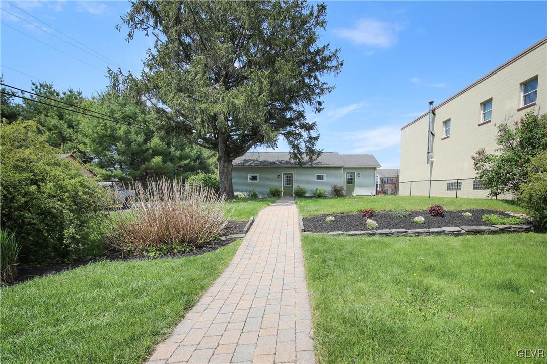 976 North Brookside Road Allentown, PA 18106 - Photo 14 of 47 Gallery Image 14