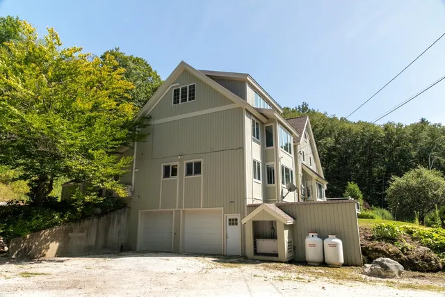 $749,000 | 2744 Danby Mountain Road, Dorset, VT 05251