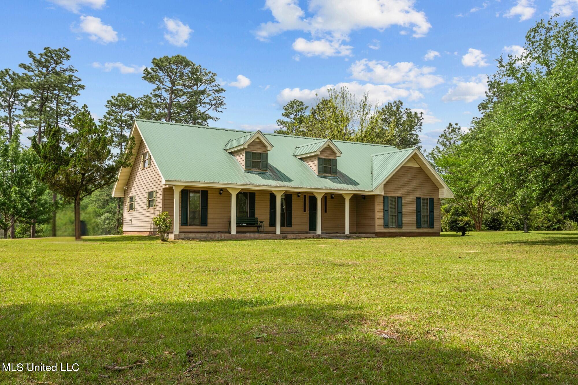 179 Lower Airport Road Lumberton, MS 39455 - Photo 1 of 40 179 Lower Airport Rd