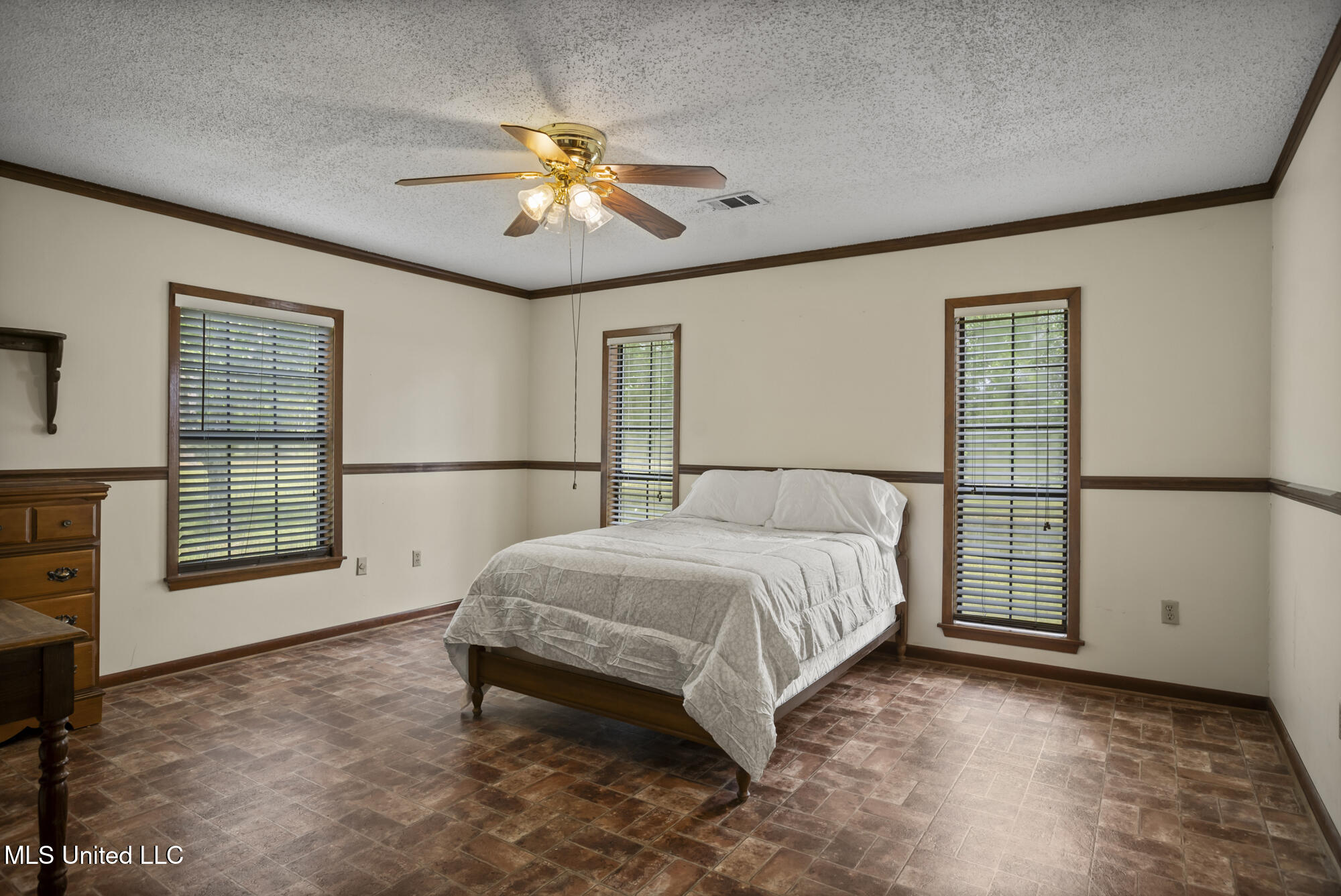 179 Lower Airport Road Lumberton, MS 39455 - Photo 14 of 40 Primary Bedroom