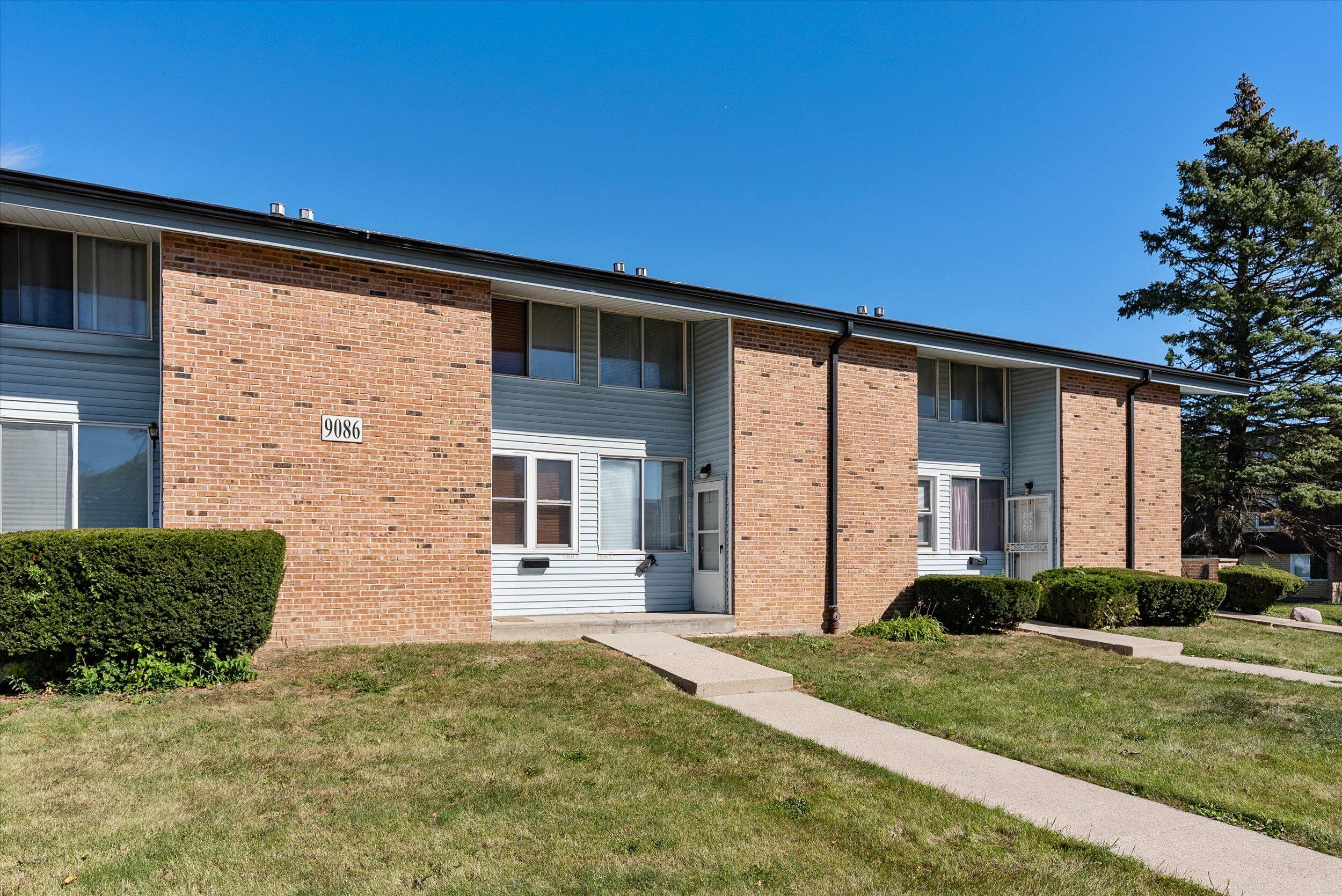 9086 North 95th Street, Unit D Milwaukee, WI 53224 - Photo 1 of 1 01-Middle Coast-1
