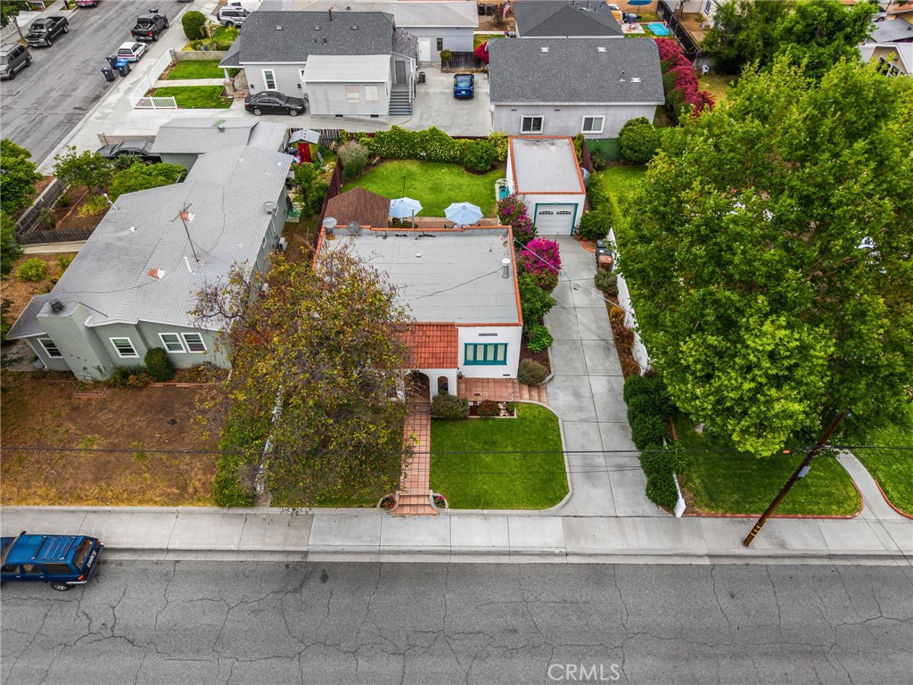 205 East Elm Street Brea, CA 92821 - Photo 4 of 26