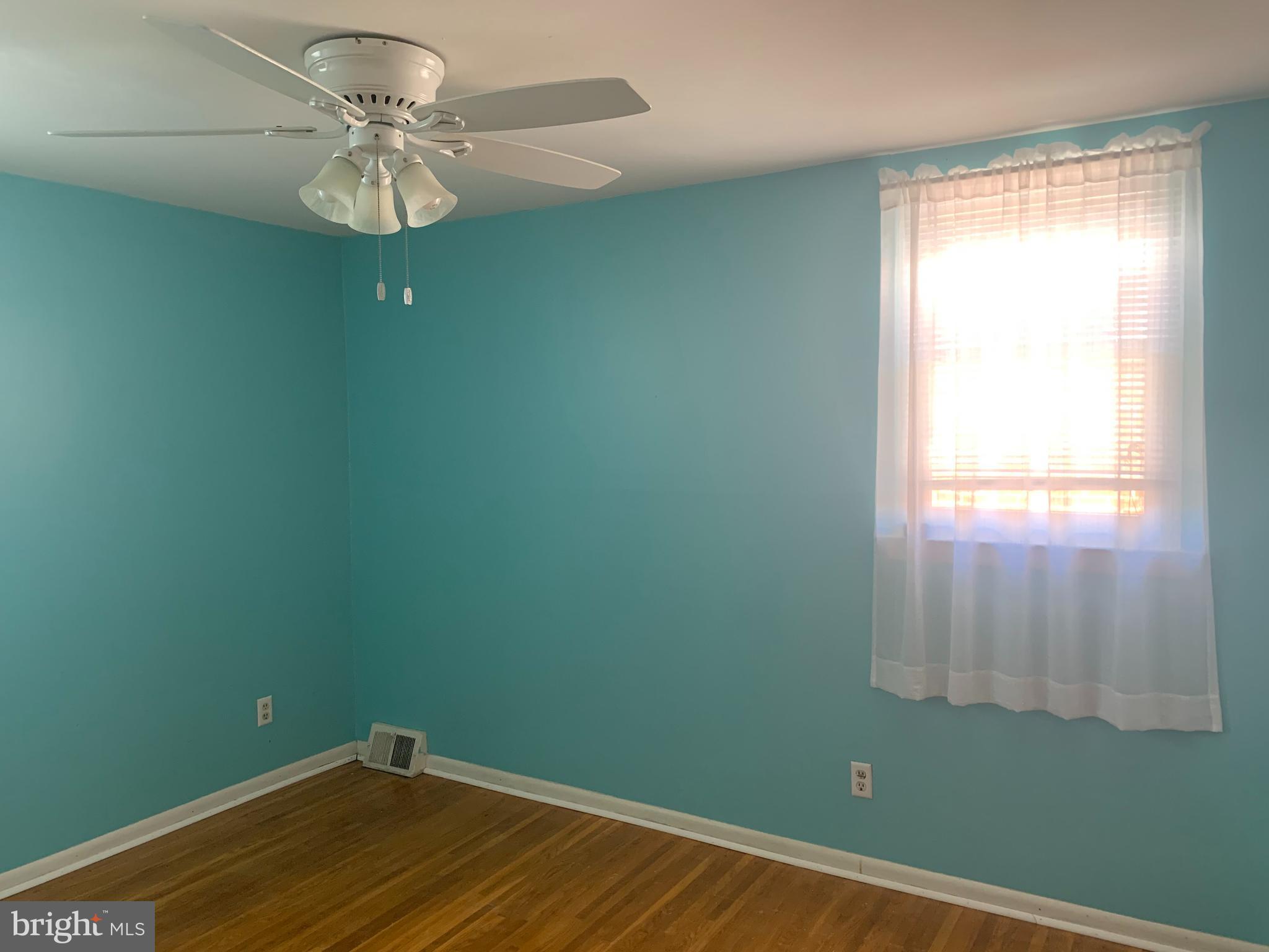 760 Susquehanna Road Philadelphia, PA 19111 - Photo 20 of 31 Gallery Image 20