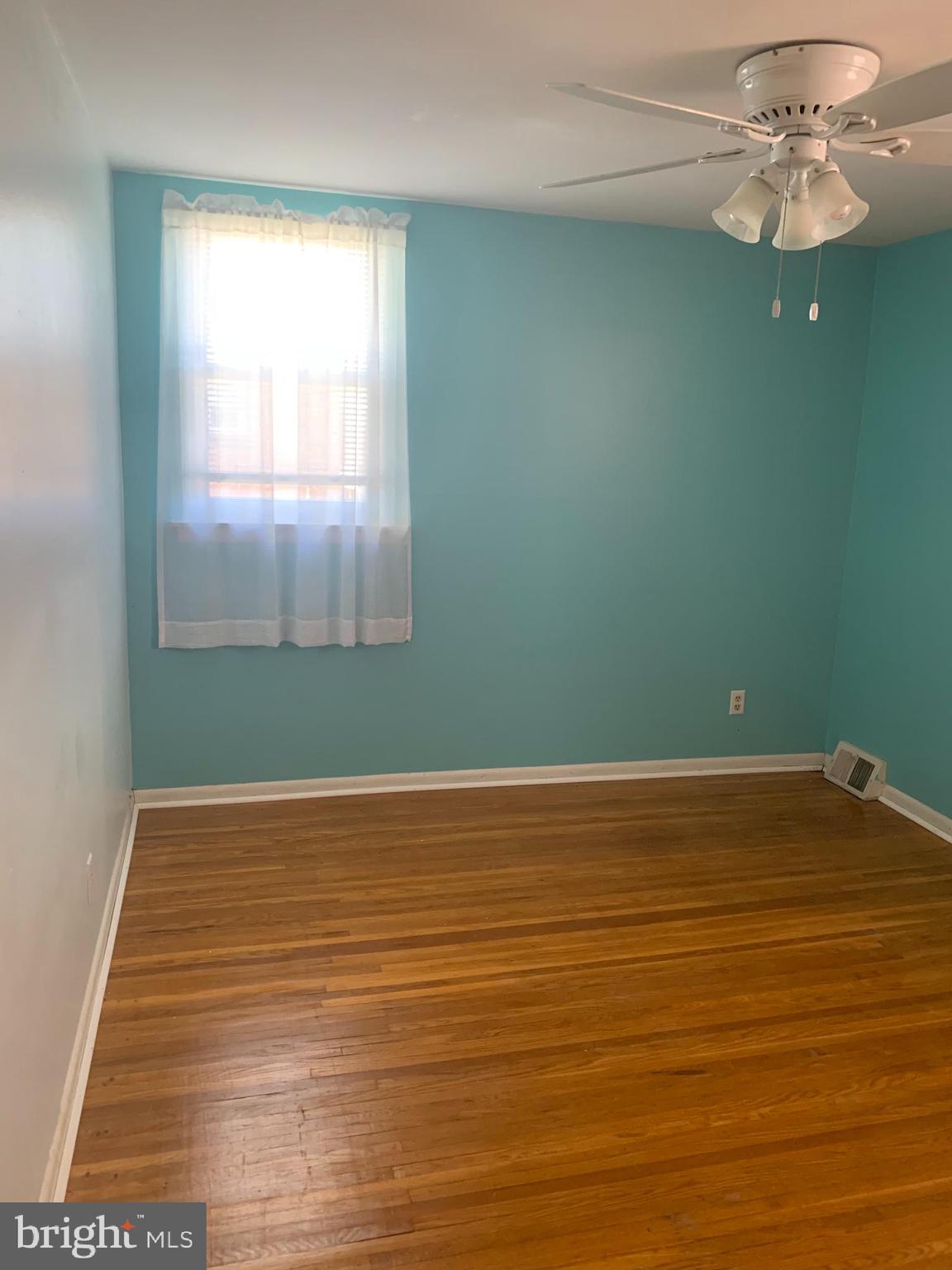 760 Susquehanna Road Philadelphia, PA 19111 - Photo 21 of 31 Gallery Image 21