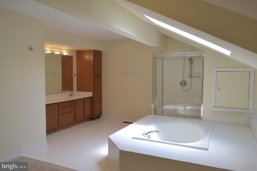 27 Dawn View Court Silver Spring, MD 20904 - Photo 13 of 23