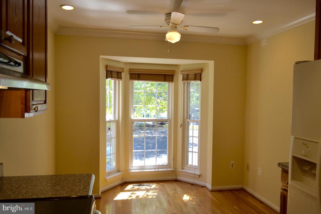27 Dawn View Court Silver Spring, MD 20904 - Photo 6 of 23