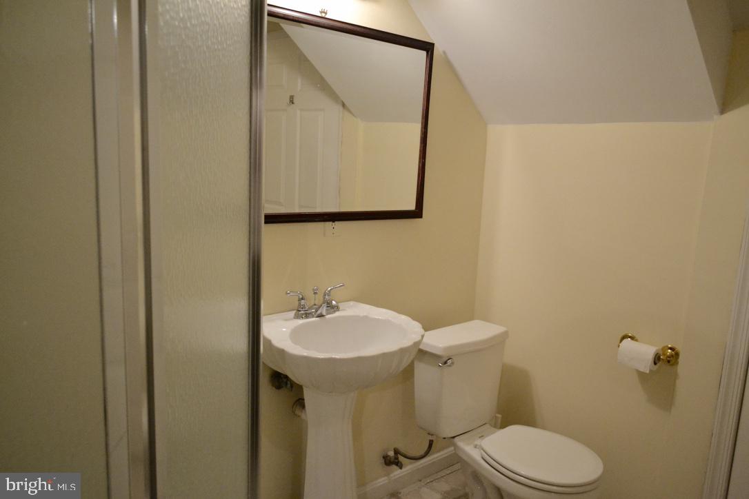 27 Dawn View Court Silver Spring, MD 20904 - Photo 8 of 23
