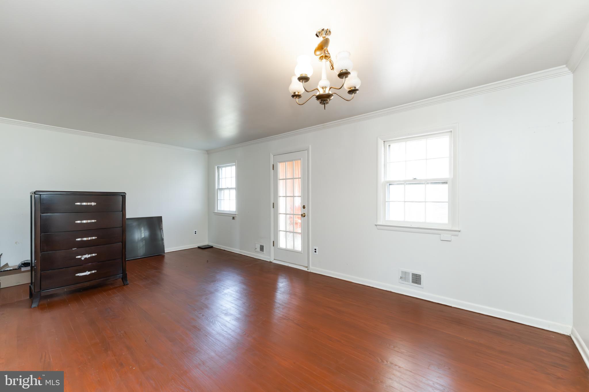 9549 Riggs Road Adelphi, MD 20783 - Photo 6 of 25