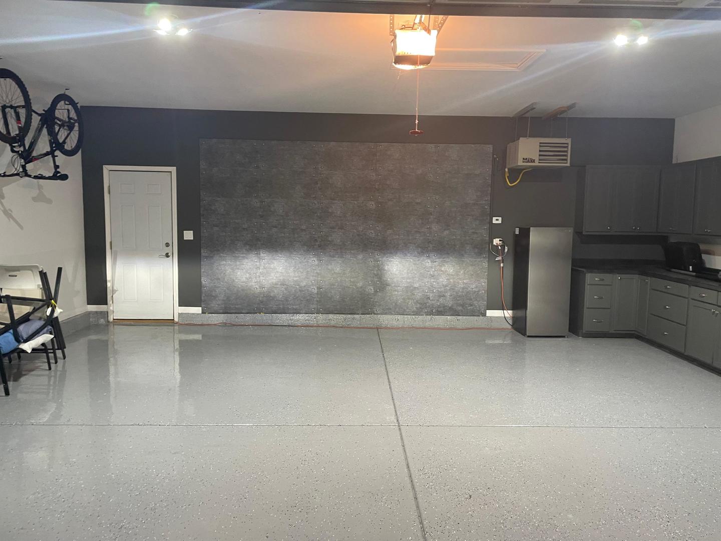 101 North Schoenbeck Road Prospect Heights, IL 60070 - Photo 25 of 30 a view of a room with gym equipment