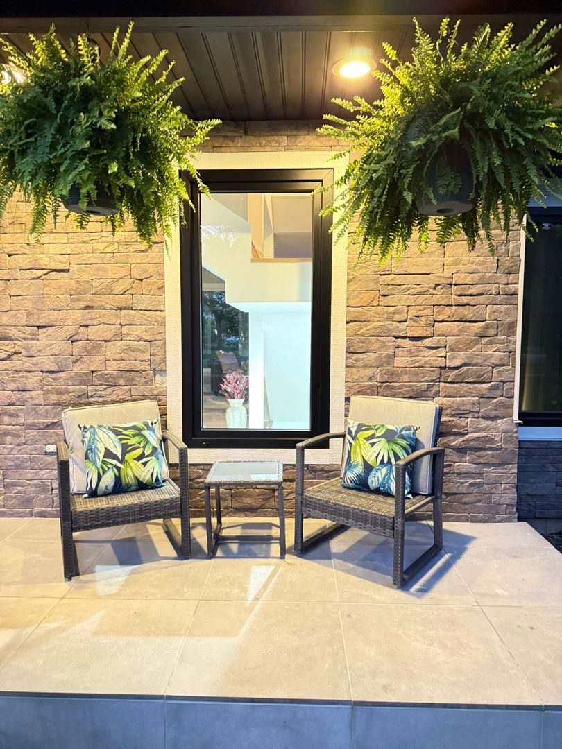 101 North Schoenbeck Road Prospect Heights, IL 60070 - Photo 30 of 30 a view of swimming pool with patio