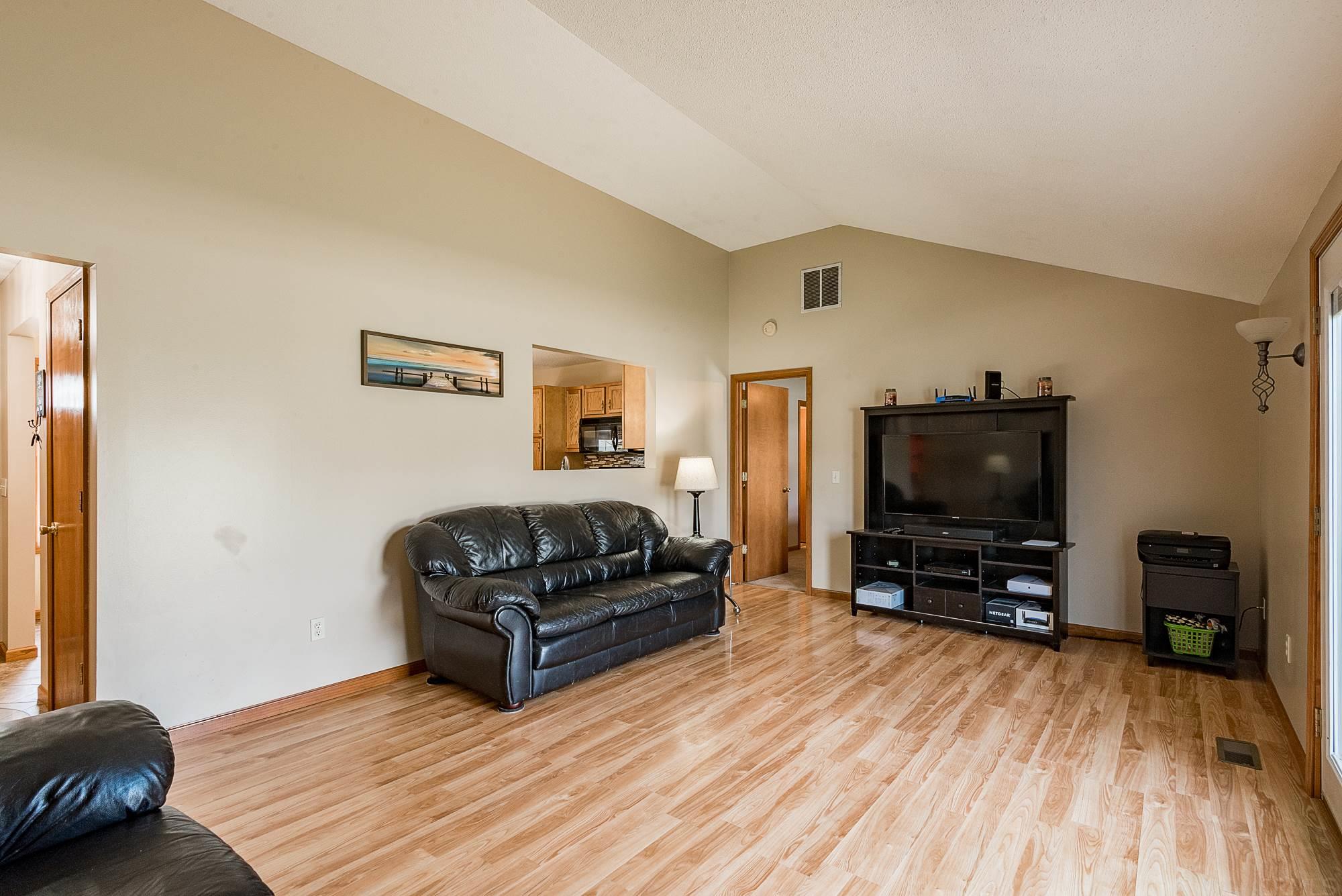 9708 Rio Canyon Court Fort Wayne, IN 46825 - Photo 10 of 27 Gallery Image 10