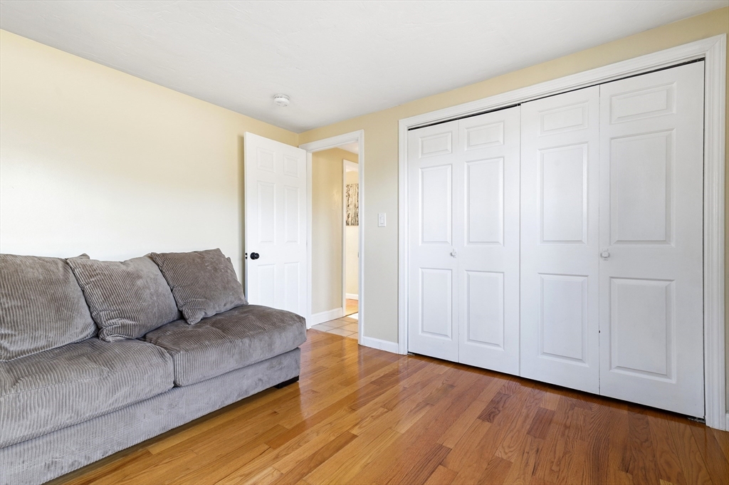 30 Huntington Road Plymouth, MA 02360 - Photo 13 of 35 a living room with couches and painted walls with wooden floor