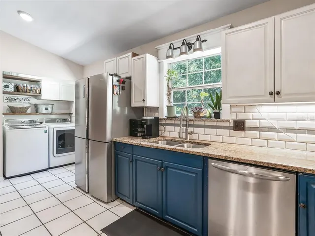 $295,000 | 1950 Northeast 159 Avenue, Williston, FL 32696