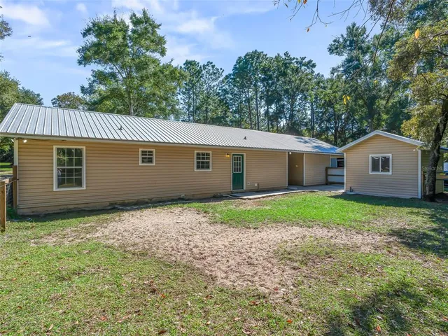 $295,000 | 1950 Northeast 159 Avenue, Williston, FL 32696