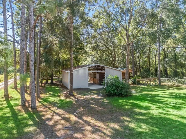 $295,000 | 1950 Northeast 159 Avenue, Williston, FL 32696