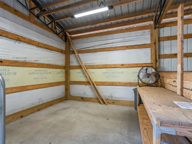 $295,000 | 1950 Northeast 159 Avenue, Williston, FL 32696