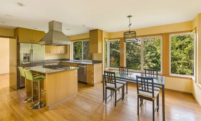 $5,950 | 16434 Southeast 58th Place, Bellevue, WA 98006