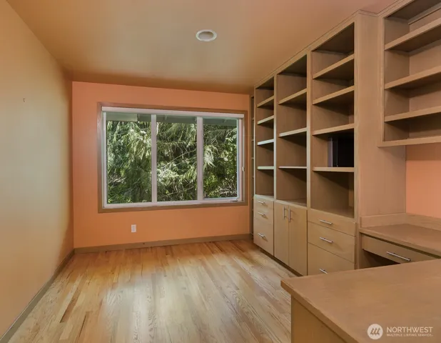 $5,950 | 16434 Southeast 58th Place, Bellevue, WA 98006