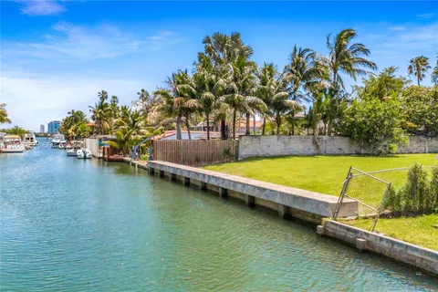 $2,950,000 | 1051 Northeast 83rd Street, Miami, FL 33138