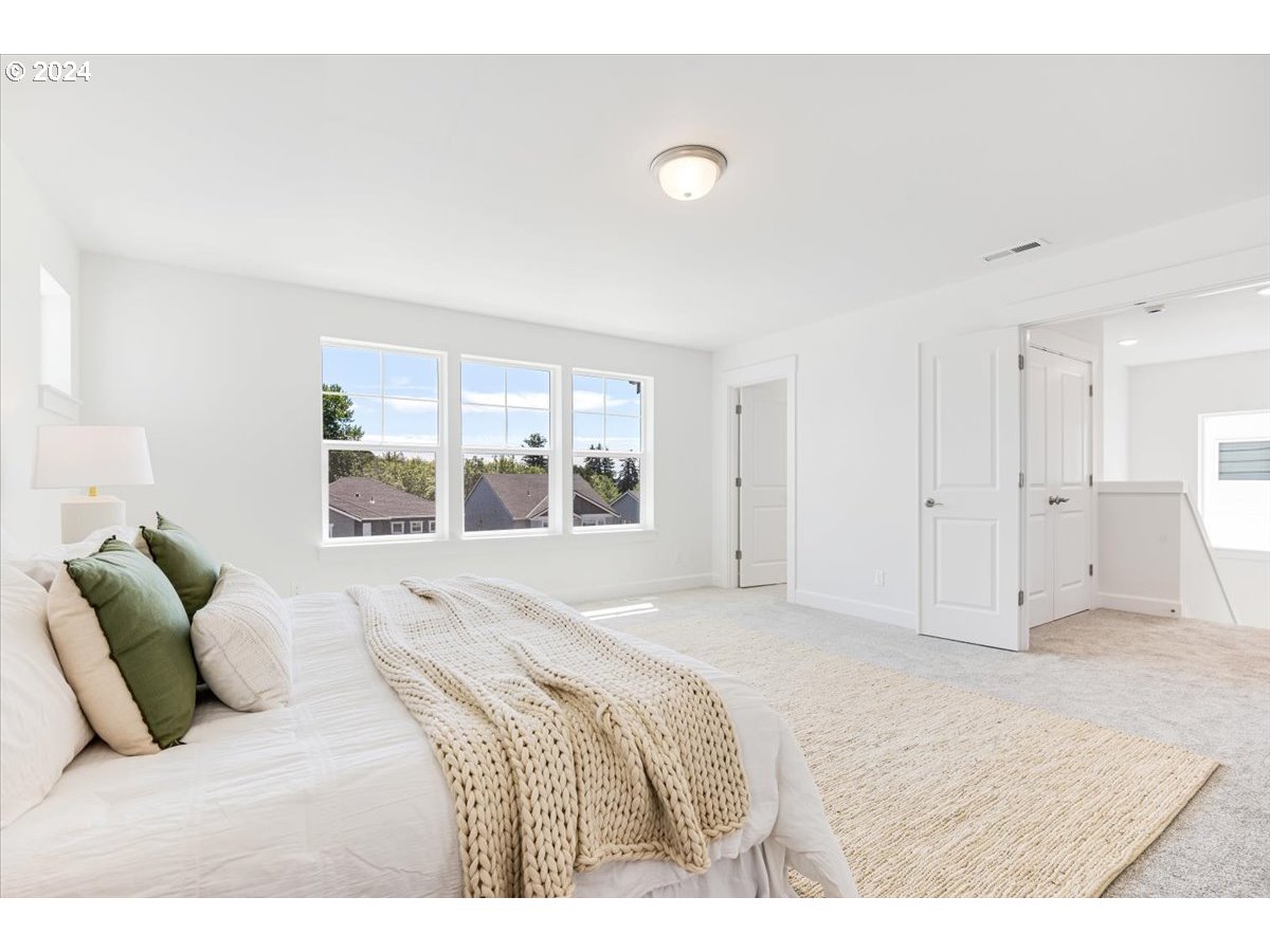 12259 Southwest Strobel Road Beaverton, OR 97007 - Photo 22 of 35 Gallery Image 22