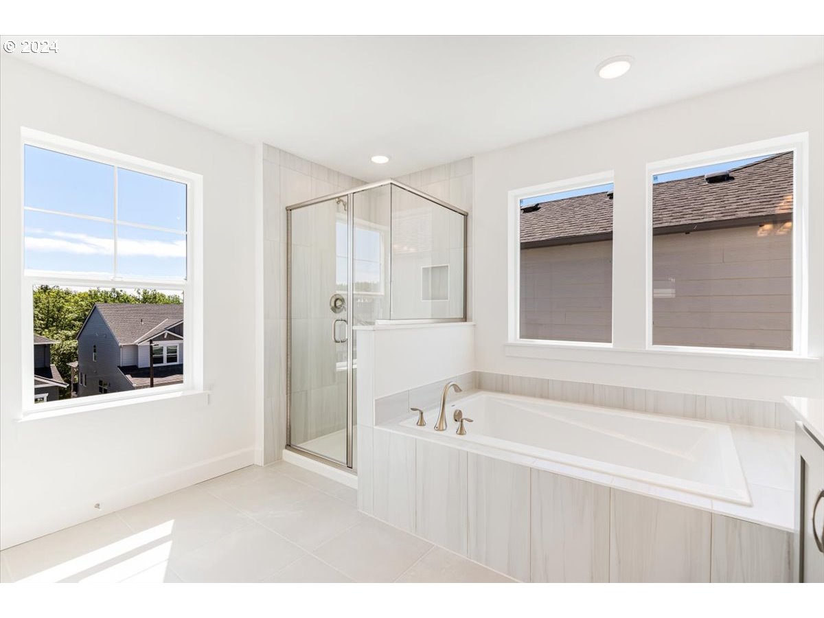 12259 Southwest Strobel Road Beaverton, OR 97007 - Photo 26 of 35 Gallery Image 26