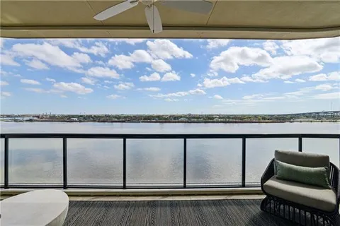 $1,924,500 | 600 Port Of New Orleans Place, Unit 5G, New Orleans, LA 70130