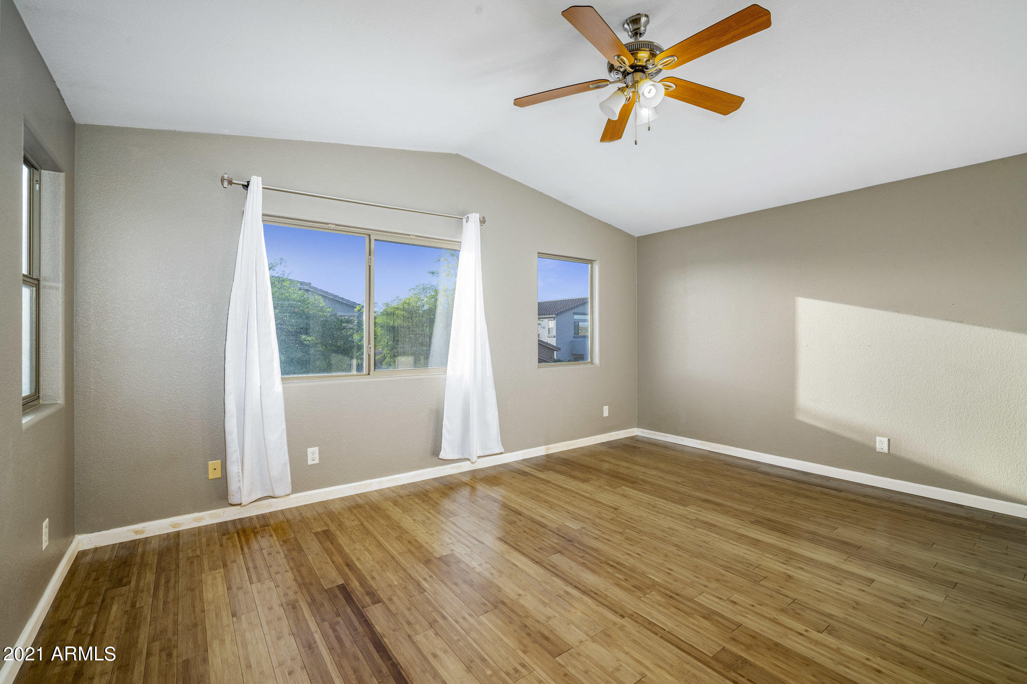 4014 East Ironhorse Road Gilbert, AZ 85297 - Photo 19 of 29 DSC00999