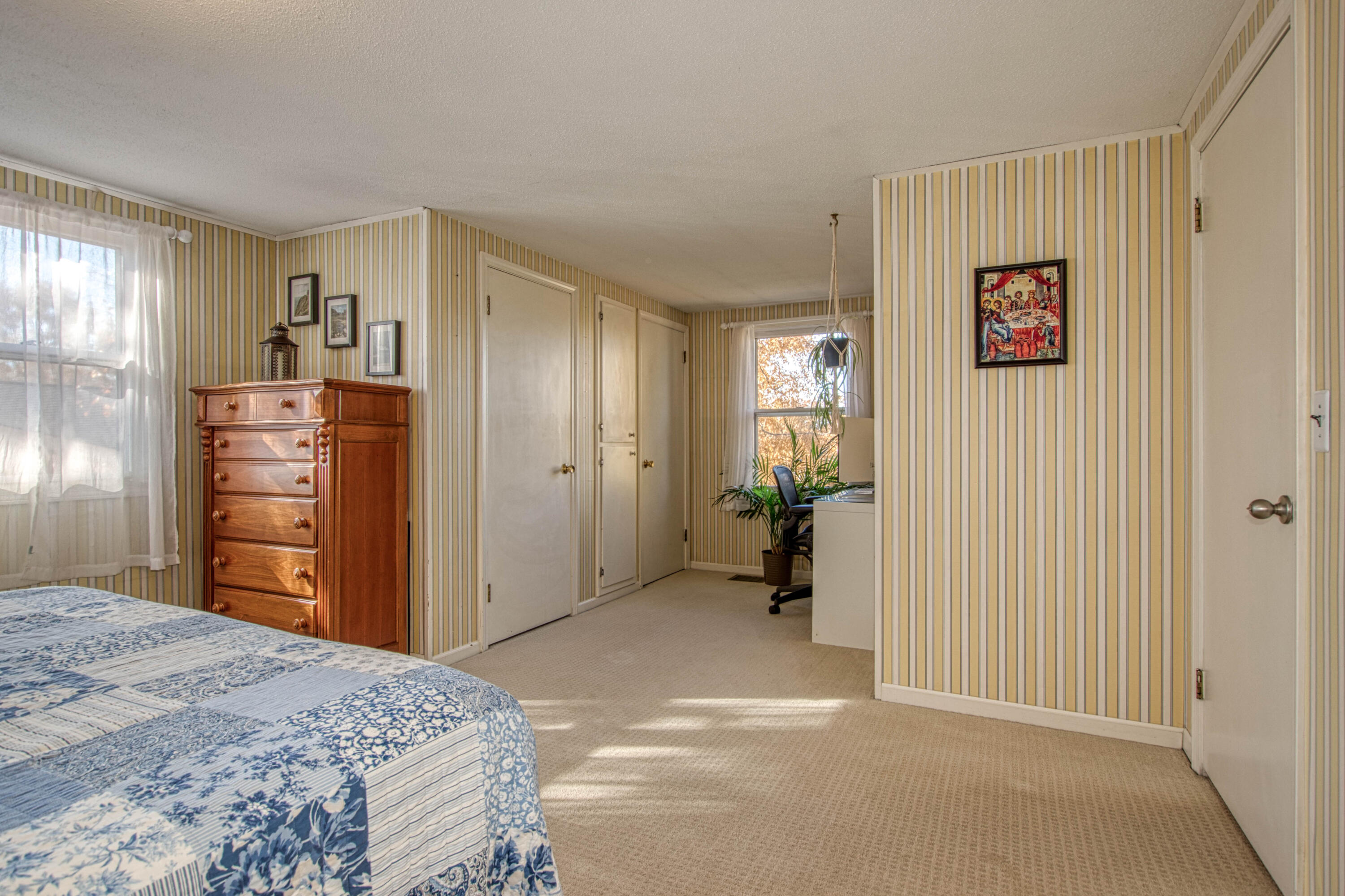 216 Country Club Road Holland, MI 49423 - Photo 22 of 43 Primary Bedroom