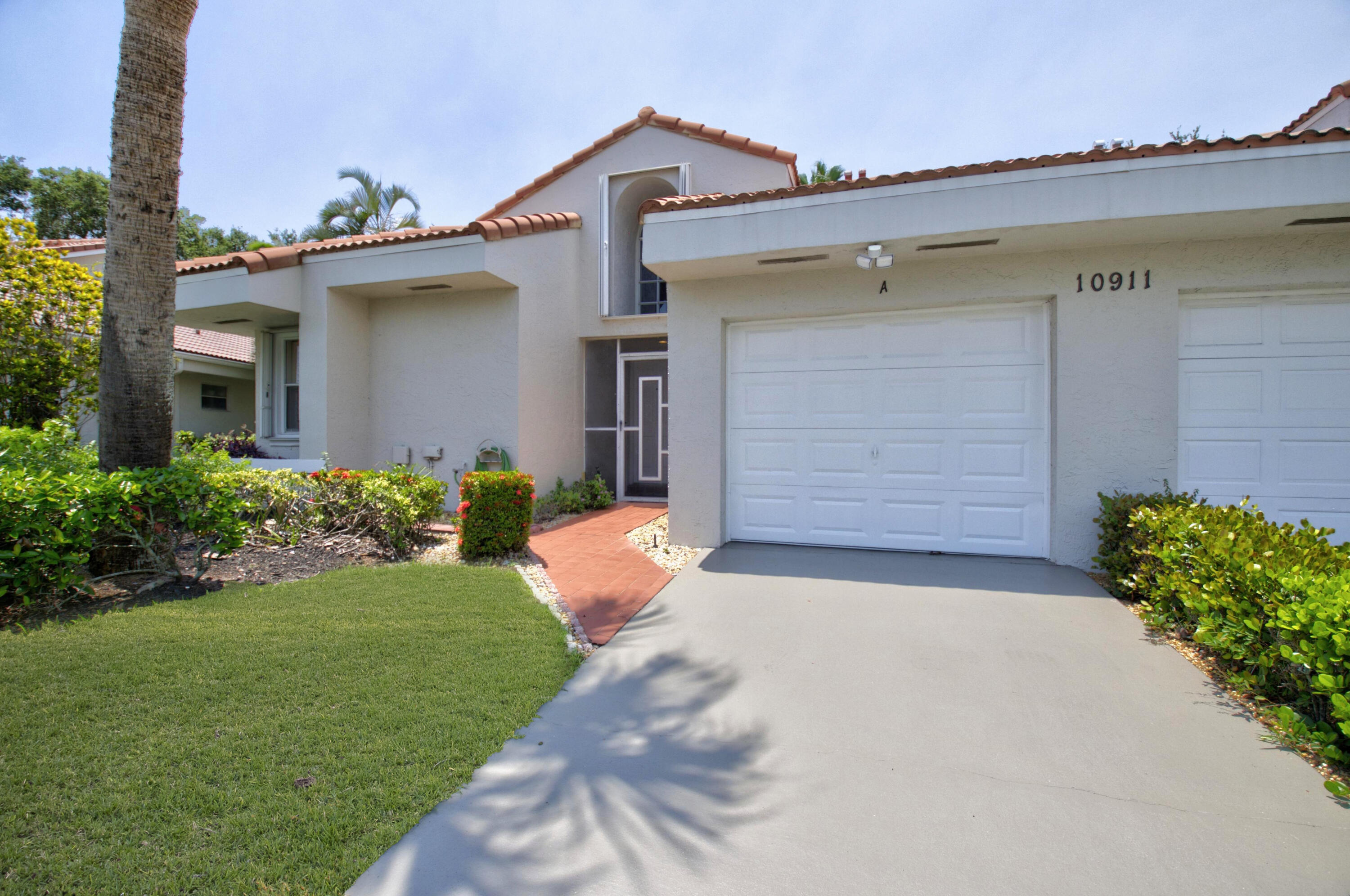 10911 Ladera Lane, Unit A Boca Raton, FL 33498 - Photo 3 of 52 DSC_5179