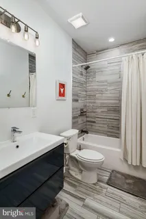 $374,900 | 2711 West Jefferson Street, Unit 2, Philadelphia, PA 19121