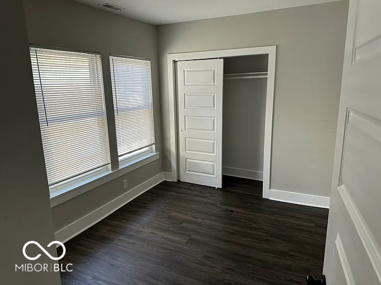 1315 Union Street Indianapolis, IN 46225 - Photo 3 of 12