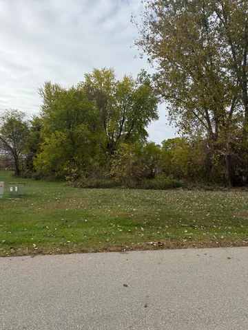 $25,000 | 771 West Shore Drive, Unit 14, Stanton, MI 48888